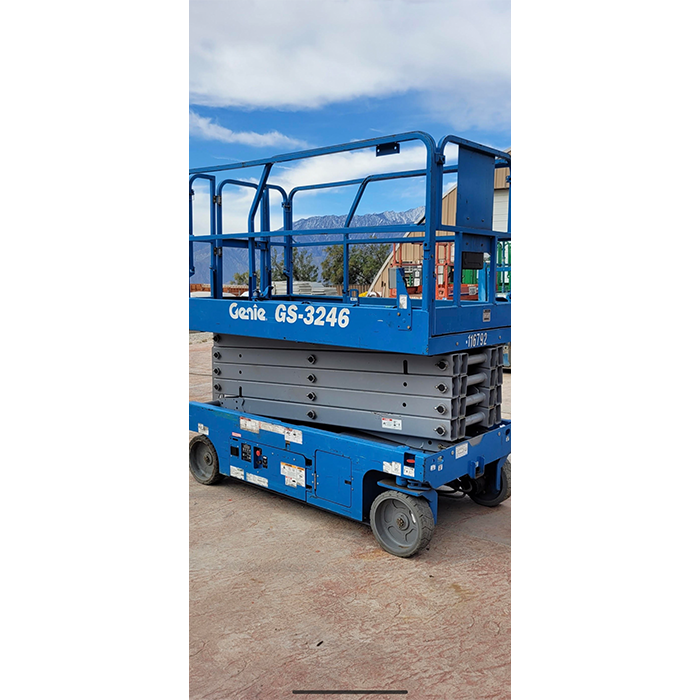 2014 Genie GS-3246 Scissor Lift 