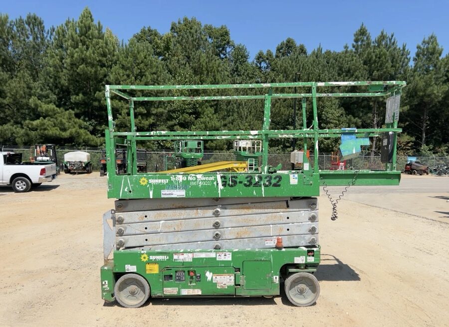 2014 Genie GS-3232 Scissor Lift