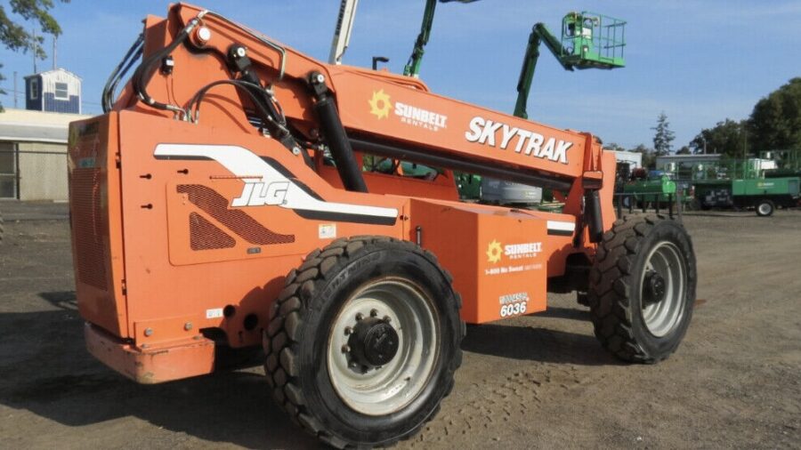 2016 Skytrak 6036 Telehandler