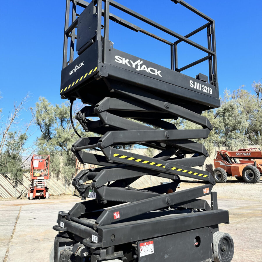 Reconditioned Skyjack SJIII3219
