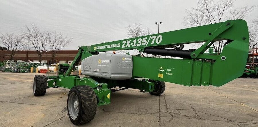 2015 Genie ZX-135/70 Boom Lift