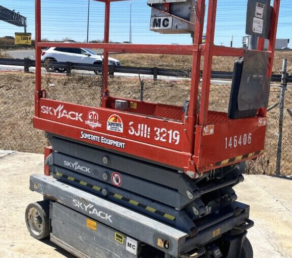 2016 Skyjack SJIII3219 Scissor Lift