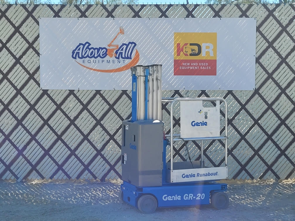 2024 Reconditioned Genie GR-20 Runabout - Image 3