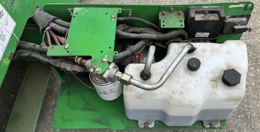 2014 Genie GS-3232 Scissor Lift - Image 3