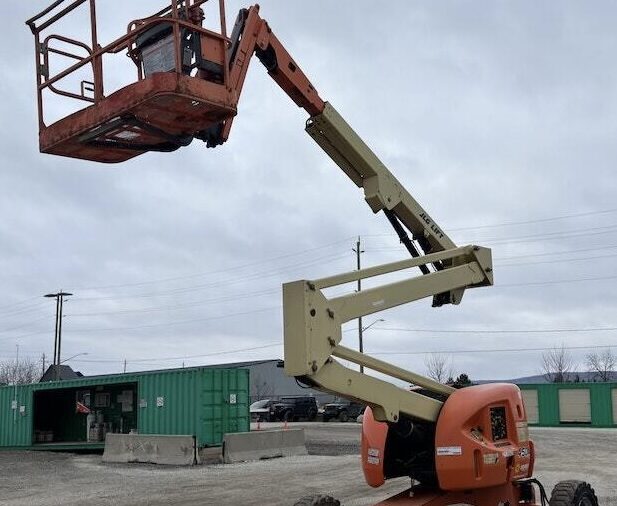 2015 JLG 450AJ