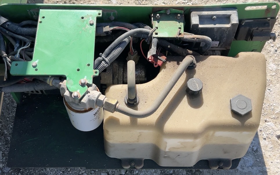 2015 Genie GS-2646 Scissor Lift - Image 2