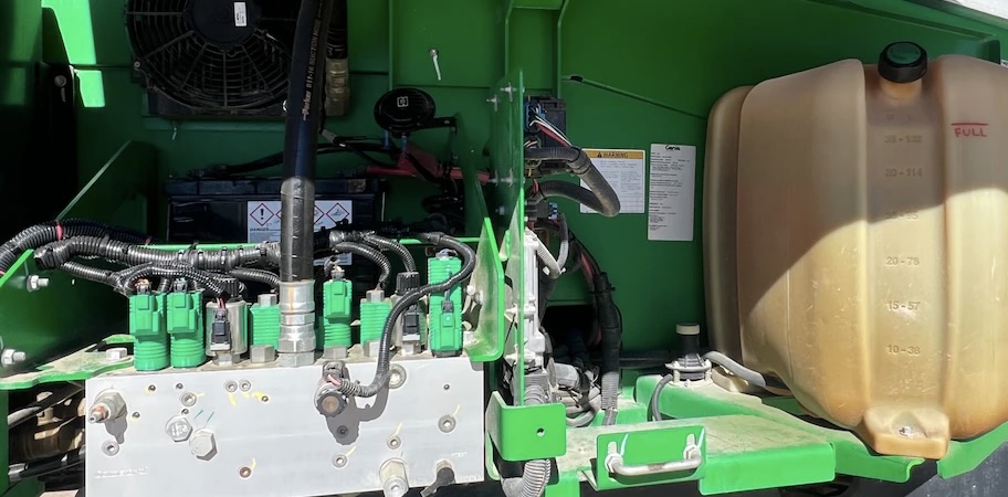 2016 Genie S-65 Boom Lift - Image 4