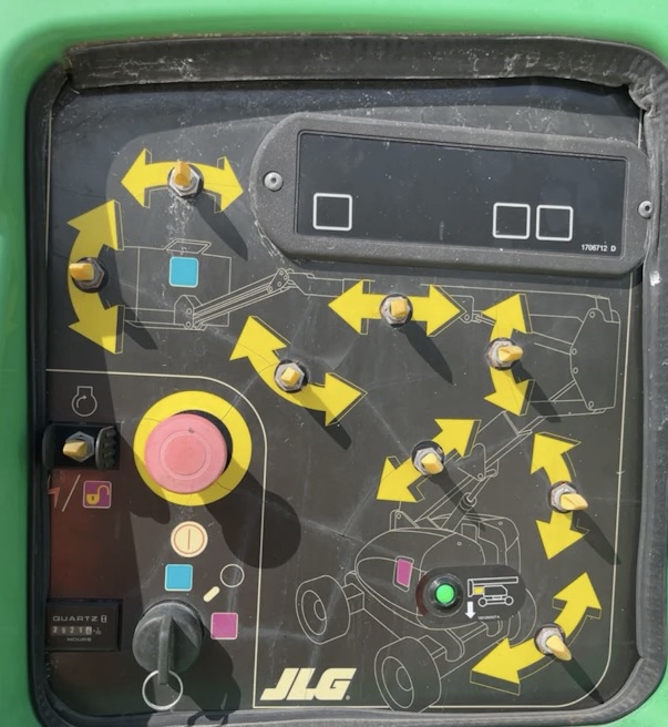 2015 JLG 600AJ - Image 3