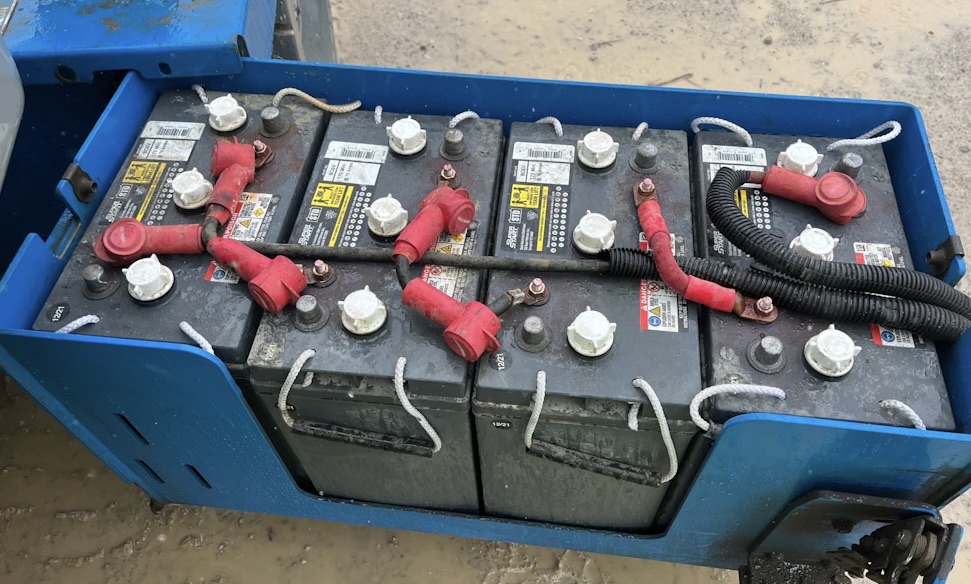 2013 Genie Z34/22N - Image 2