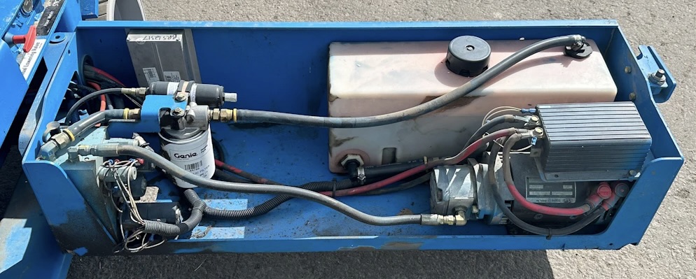 Genie GS-2646 Scissor Lift - Image 2