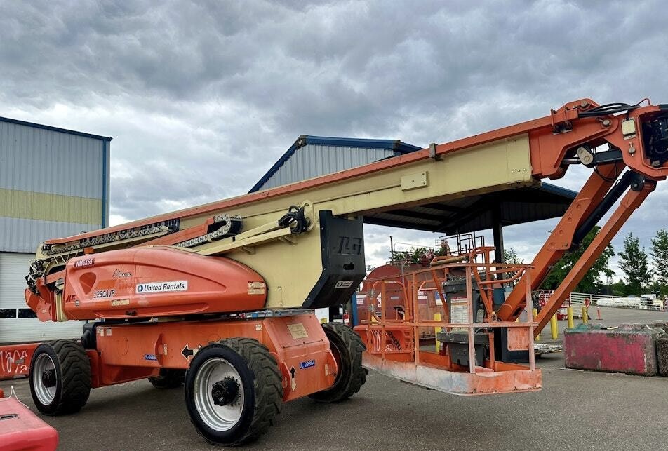 2015 JLG 1250AJP - Image 4