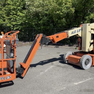 2019 JLG E300AJP Boom Lift
