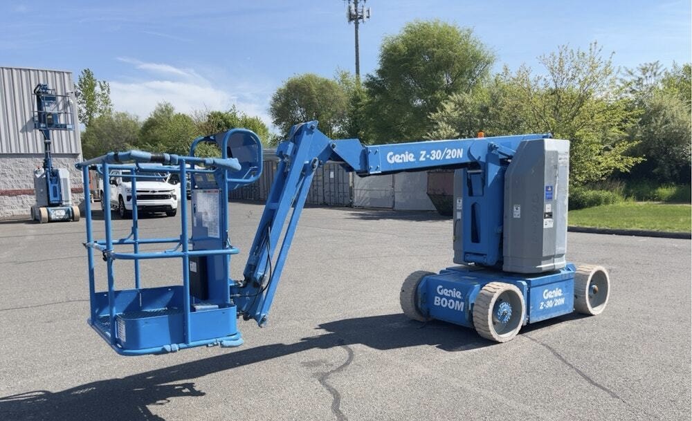 2016 Genie Z30/20N Electric Boom Lift