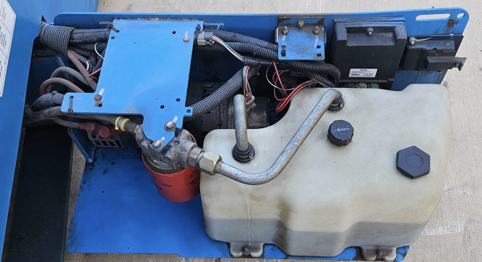 2016 Genie GS-2646 Scissor Lift - Image 4