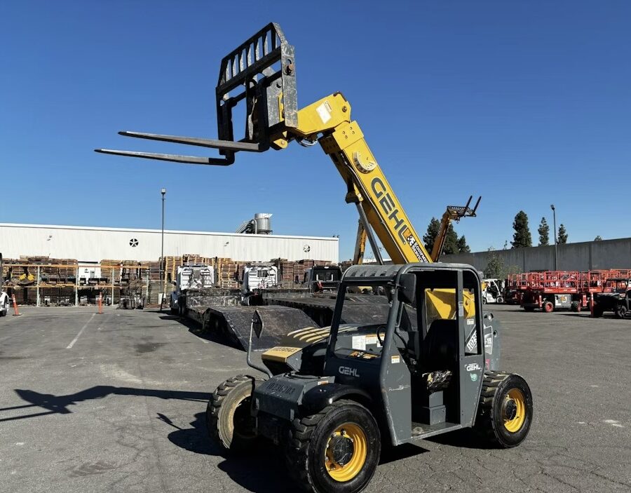 2018 Gehl RS5-19