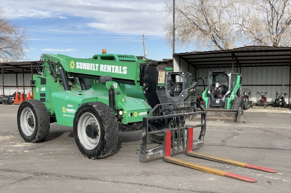 2019 Skytrak 6036 - Image 3