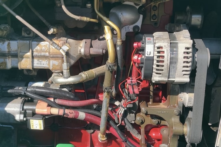 2017 Skytrak 8042 Telehandler - Image 4