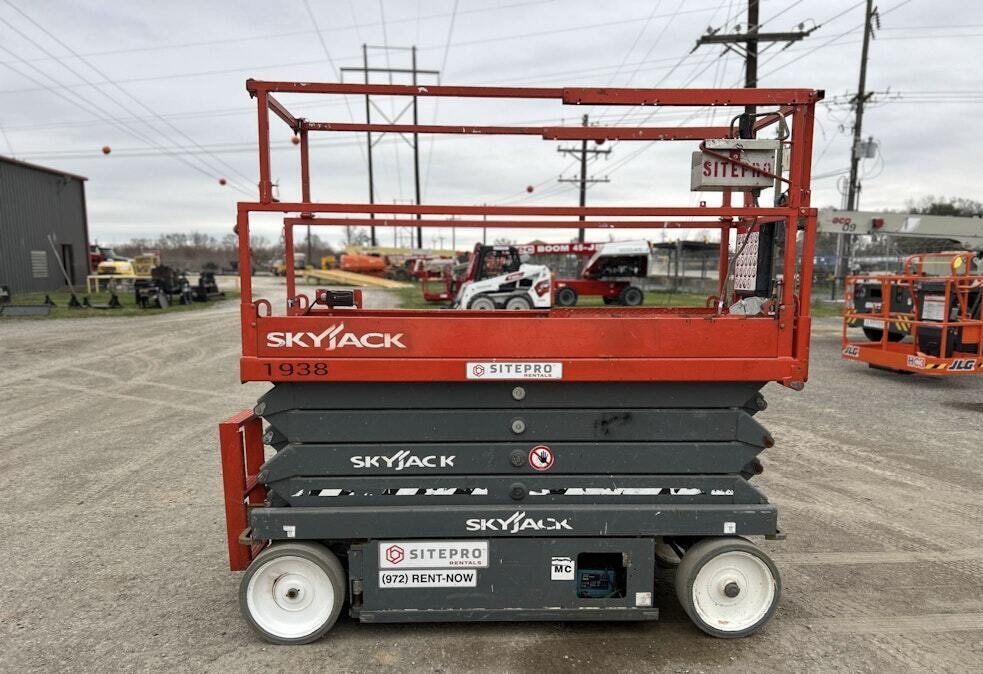 2018 Skyjack SJIII 3226 - Image 3