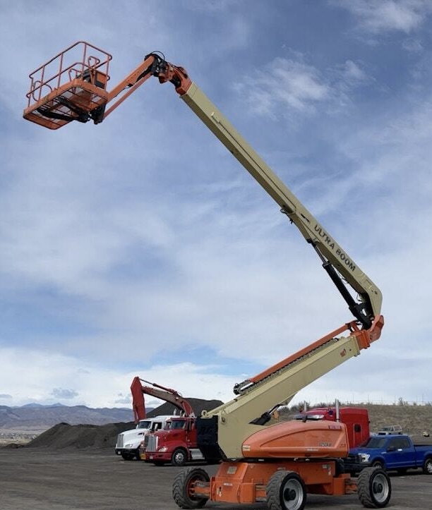 2012 JLG 1250AJP