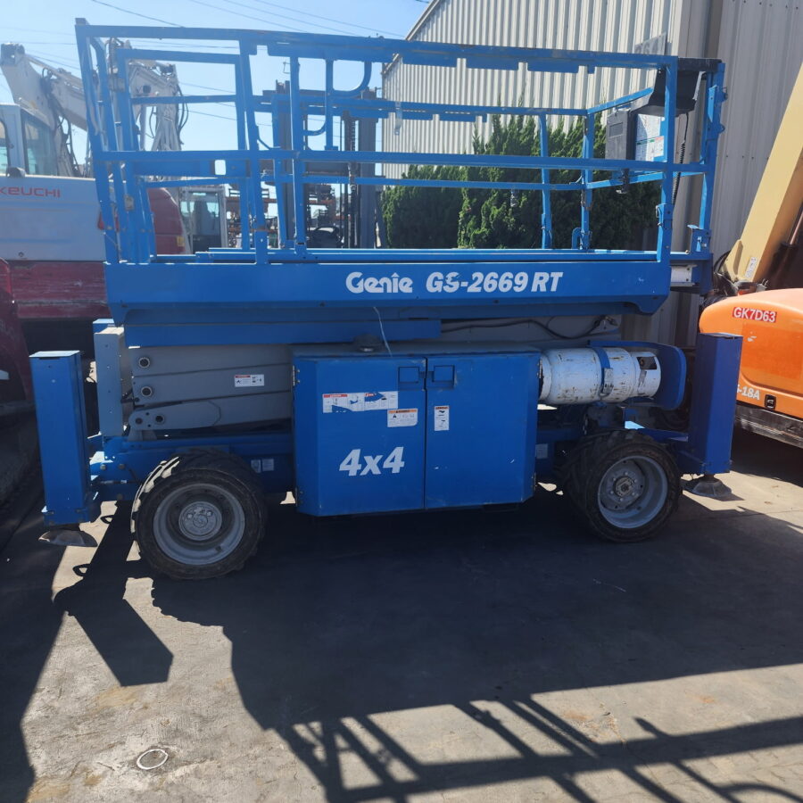 2016 Genie GS-2668RT