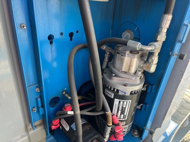 2018 Genie Z30/20N-RJ - Image 5