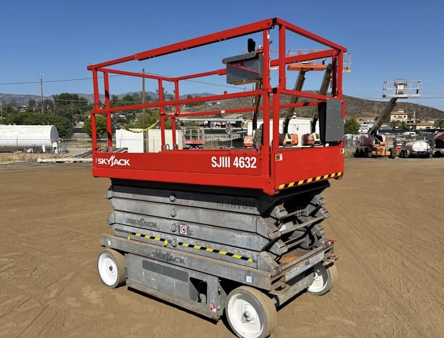 2018 Skyjack SJIII4632 Scissor Lift for Sale