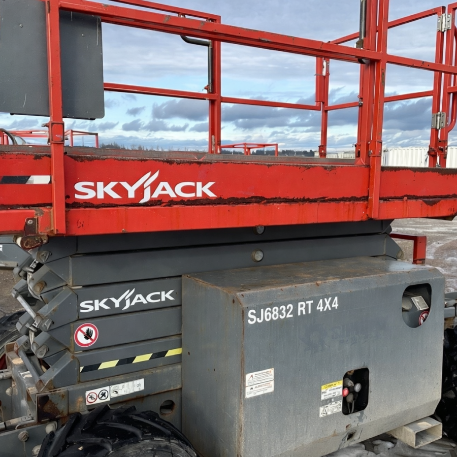 2018 Skyjack SJIII6832RT