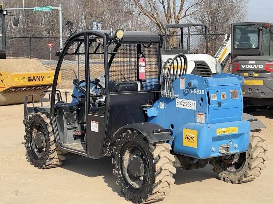 2020 Genie GTH-5519