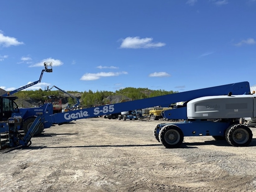 2016 Genie S-85